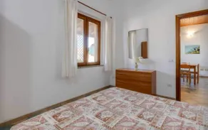 Air-conditioned Apartment 300 Meters From the sea - Værelse