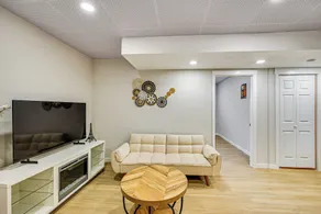 2 Mi to Des Moines Beach Park: Mod Des Moines Apt - Innenbereich