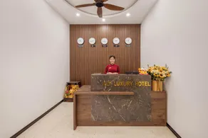 Kly Luxury Hotel - Rezeption