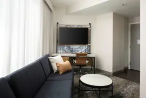 Luminary Hotel & Co., Autograph Collection - Chambre