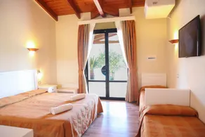 Villa Barbarina - Nature Resort with Pool & Restaurant - Alghero - Room