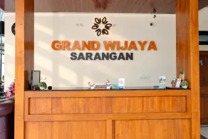 Grand Wijaya Hotel dan Villa Sarangan - Reception