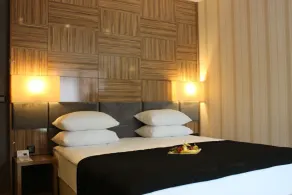 Neba Royal Hotel - Habitación