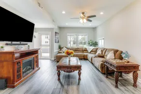 2 Blocks to Beach: Apt w/ Grill in Ocean Gate! - Interiør