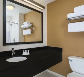 Fairfield Inn & Suites Valparaiso - Salle de bain