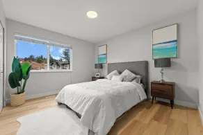 Vancouver Lake City Way Guesthouse 10 min to SkyTrain - Room