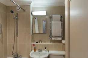 The Woburn - Baño