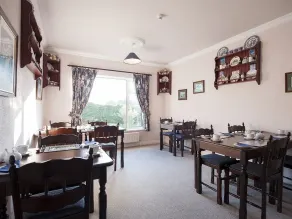 The Waterfront House Country Home - Restaurant
