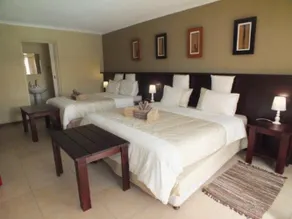 Uzuri Guesthouse CC - Zimmer