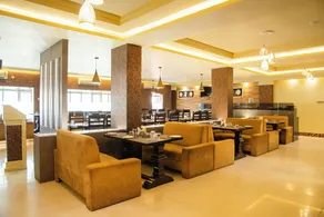 HOTEL SAPTARSHI - Restaurant