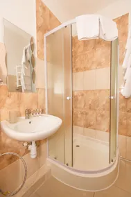 Lviv Central Jam Hotel - Bathroom