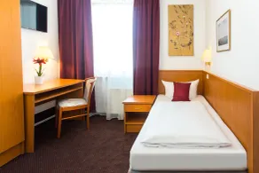 Hotel Condor - Room