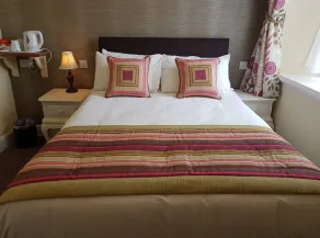 The George Hotel - Zimmer