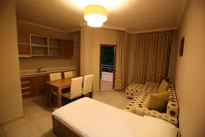 Melissa Moment Apart - Room