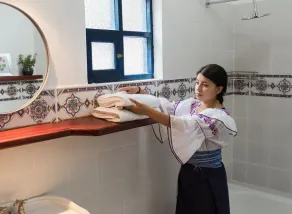 Hostería Hacienda Pinsaqui - Bathroom