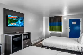 SureStay Hotel by Best Western Oklahoma City West - Room