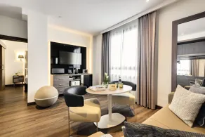 Meliá Madrid Serrano - Room
