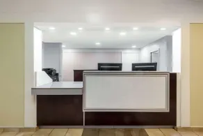 Travelodge by Wyndham Essington / Philadelphia Airport - Réception