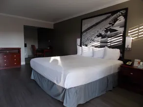 Super 8 by Wyndham Santa Cruz Beach - Chambre