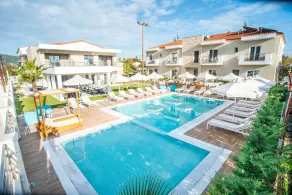 Lagaria Luxury Rooms - Pool