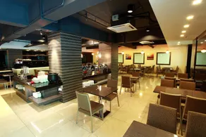 Symphony Suites Hotel - Restaurant