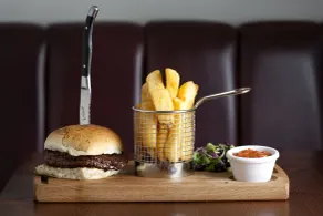 County Arms - Restaurant