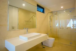 Jazz Service Suite Penang - Baño