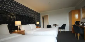 Hotel St George by Nina - Room