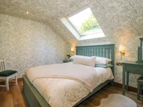 The Hideaway - Room