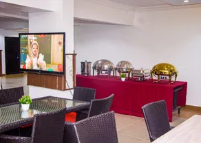 Responsible Leaders Hotel - Restaurante
