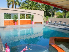 Hôtel Gil de France - Piscine