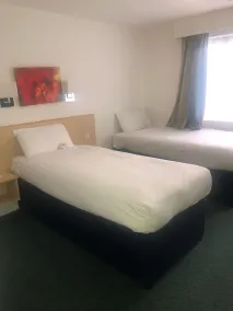 Days Inn Hotel Fleet - Habitación