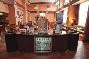 Hampton Inn & Suites Vineland - Restaurant