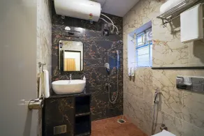 Olive Zip Sanjay Nagar by Embassy Group - Bathroom