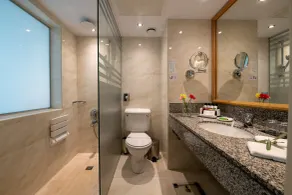 Constantinou Bros Athena Beach Hotel - Salle de bain