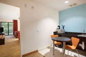 Super 8 by Wyndham Indio - Chambre