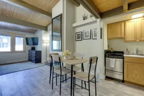 Snowmass Village Retreat Close to Slopes & Trails! - Interior
