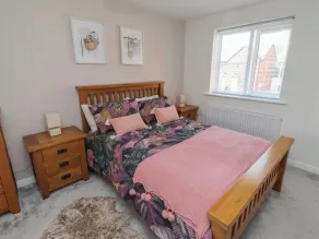 26 Field Court - Rom
