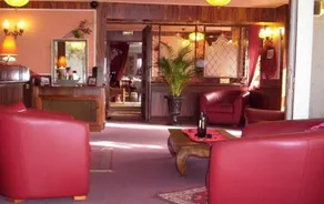 Logis Hôtel-Restaurant La Croix Couverte - Lounge