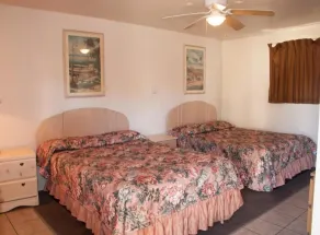 Mission Bell Motel - Room