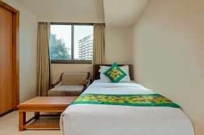 Treebo Shree Krishna Palace - Room