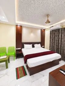 HOTEL ARYA PALACE - Room