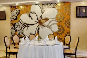 Ukraine Hotel - Restaurant