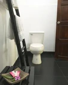 Papillon Bungalows - Bathroom