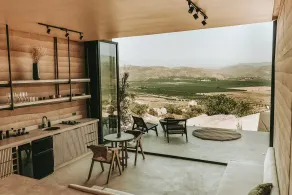 MIRA Earth Studios - Room