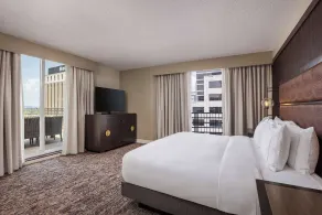 DoubleTree Suites by Hilton Austin Downtown Capitol - Chambre