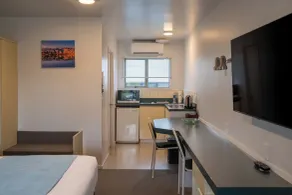 Colonial Manor Motel - Chambre