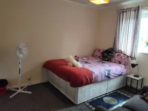 Comfortable holiday home in Basildon Essex - Room