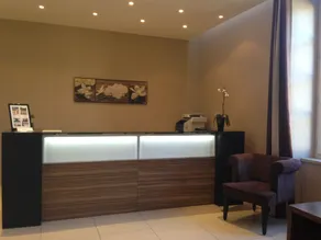Le 1837 - Reception