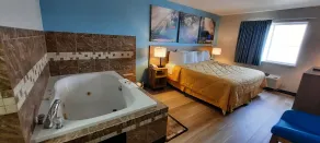 Days Inn by Wyndham Neenah - Chambre